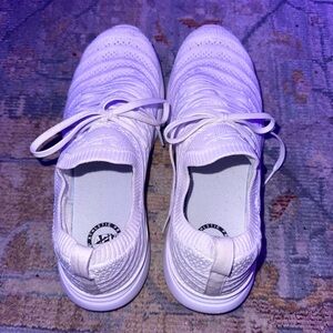 APL Women Sneakers White